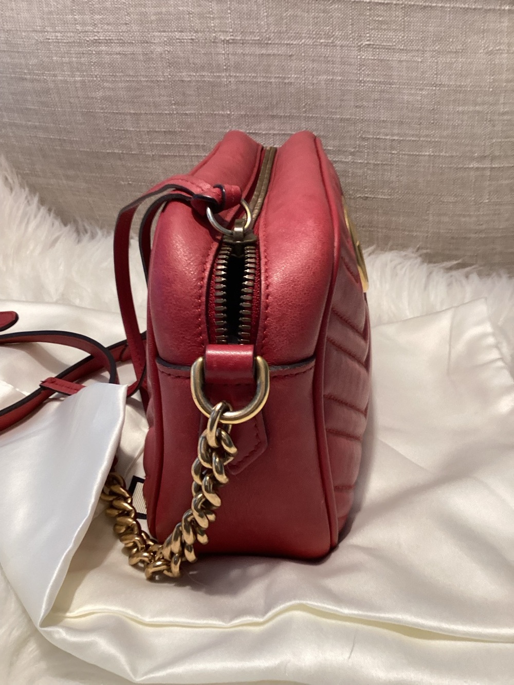 Gucci Red GG Marmont Chevron Crossbody Bag with Gold Hardware - Picture 5 of 13